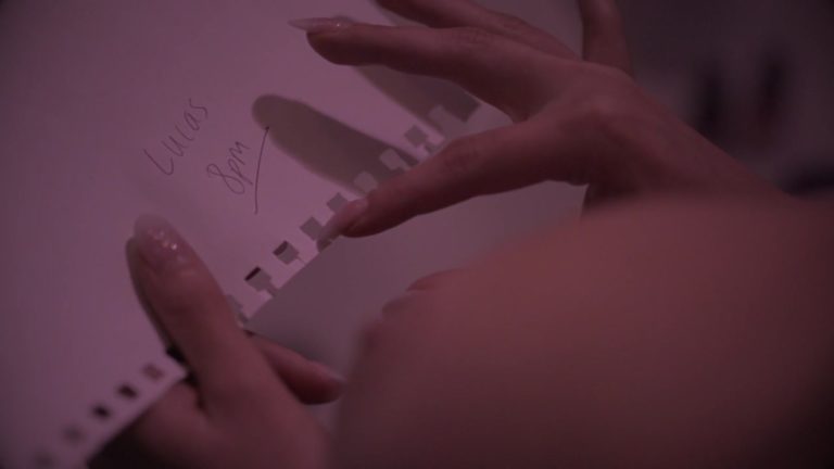 Erotik Annemin Gizli Orospu Olduğu Ortaya Çıktı