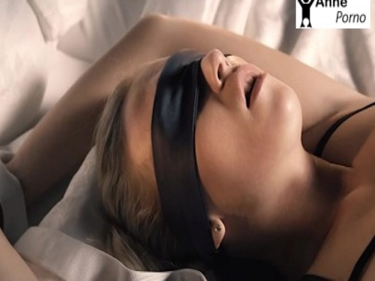 Aşırı Erotik Sex Filmi Muhteşem Sıcak Temas Yarattı