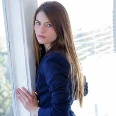 Alice March profile photo