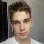 Arty profile photo