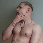 Axel Mur Profile