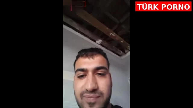 İnşaata Götürdüğü Sevgilisini Sikerken Canlı Yayında Millete İzlettiren Gavat
