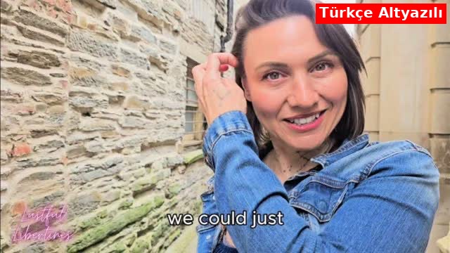 Dul Kadın Mahallede Yürürken Tanıştığı Lavuğu Evine Çağırıp Yarrak Krizini Gideriyor